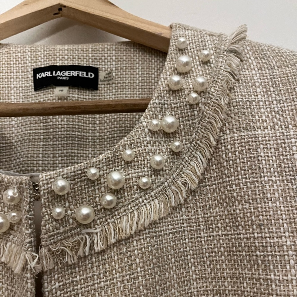Karl Lagerfeld Size 16 Cream Beige Tweed Bracelet Sleeve Blazer Pearl Collar